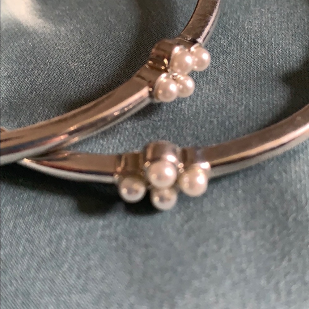 Silver and accent pearl bracelet set - Picture 4 of 5